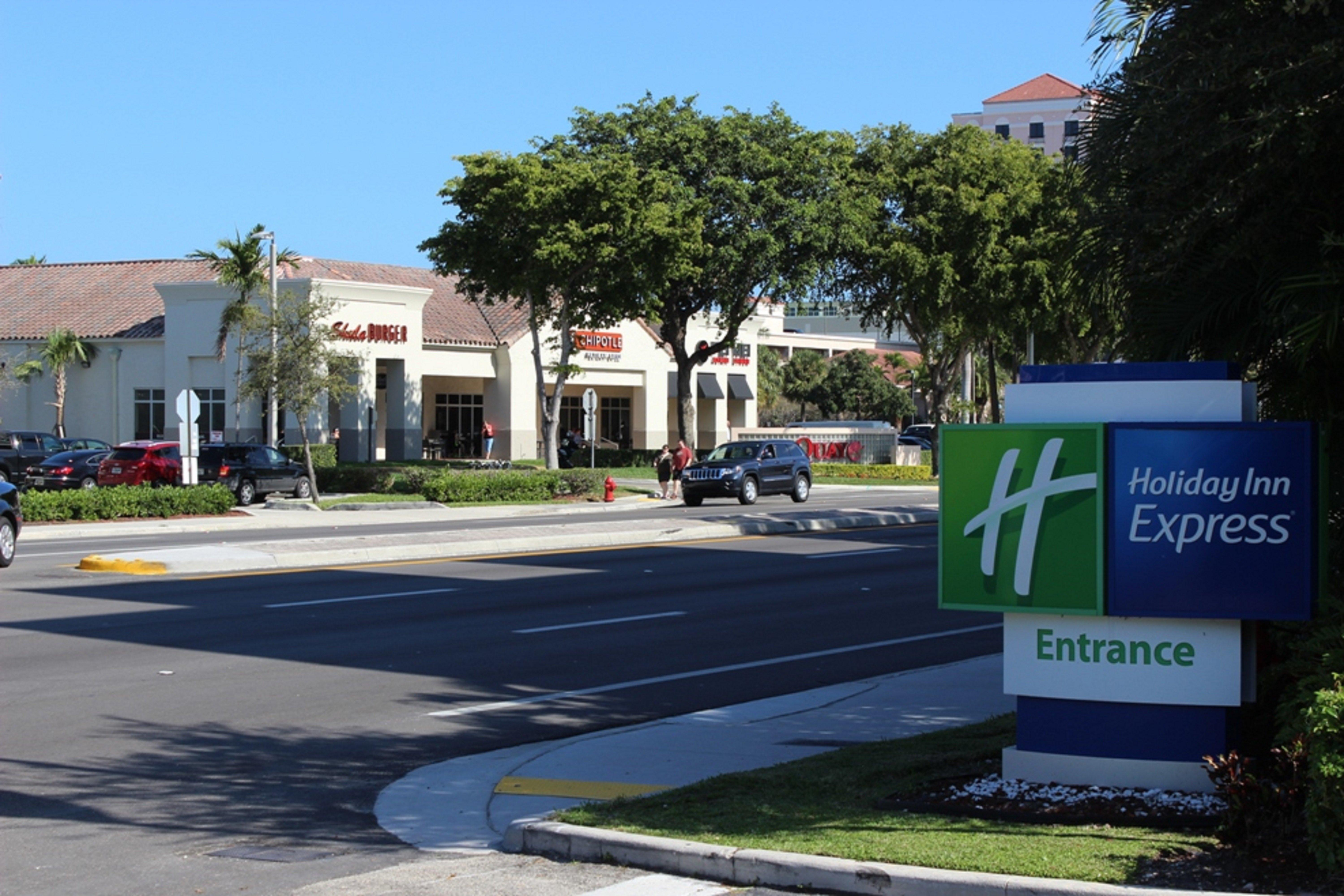 Holiday Inn Express Ft Lauderdale Cruise-Airport By Ihg Форт-Лодердейл Екстер'єр фото