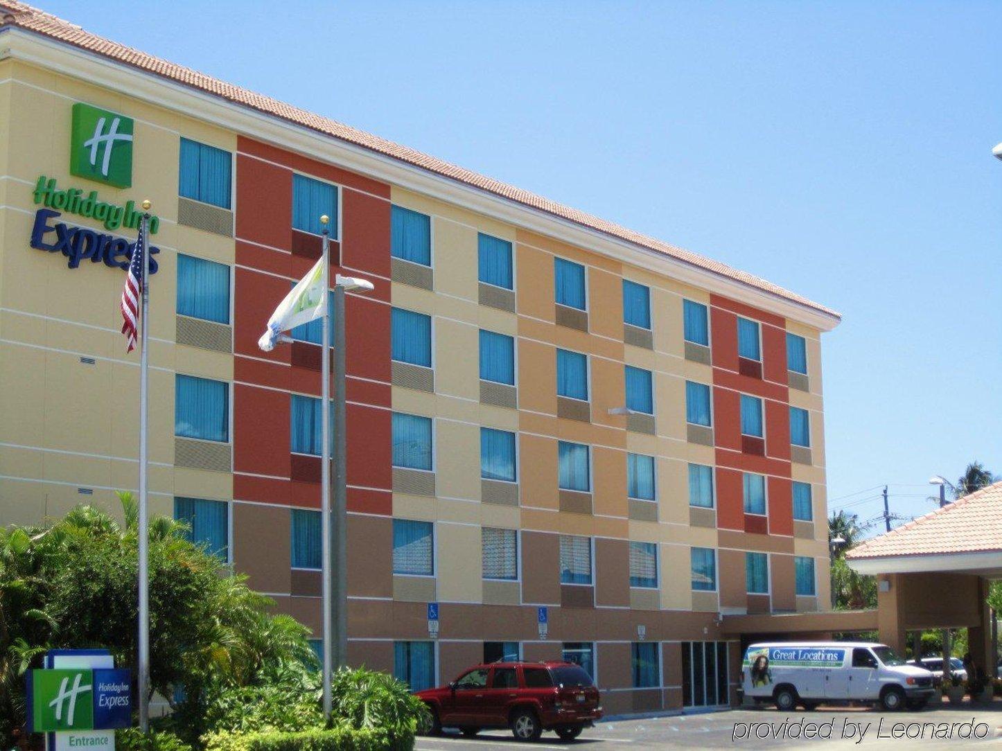 Holiday Inn Express Ft Lauderdale Cruise-Airport By Ihg Форт-Лодердейл Екстер'єр фото